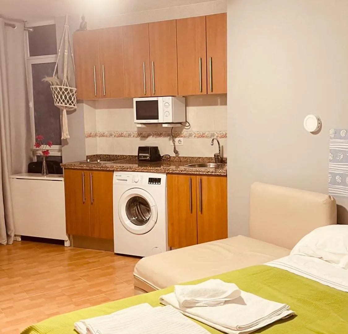 Benalmadena ,Apartamento-Estudio Primera Linea De Playa