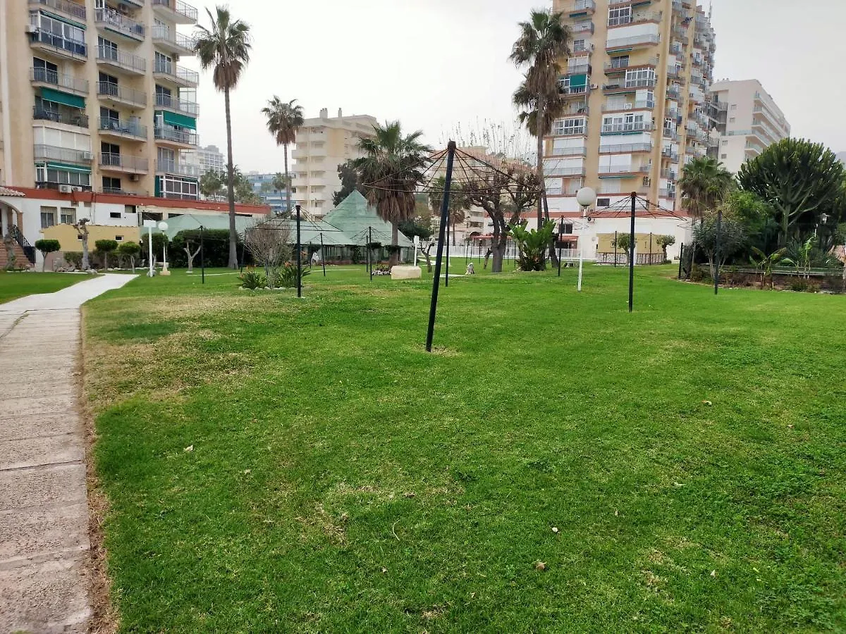 Benalmadena ,Apartamento-Estudio Primera Linea De Playa