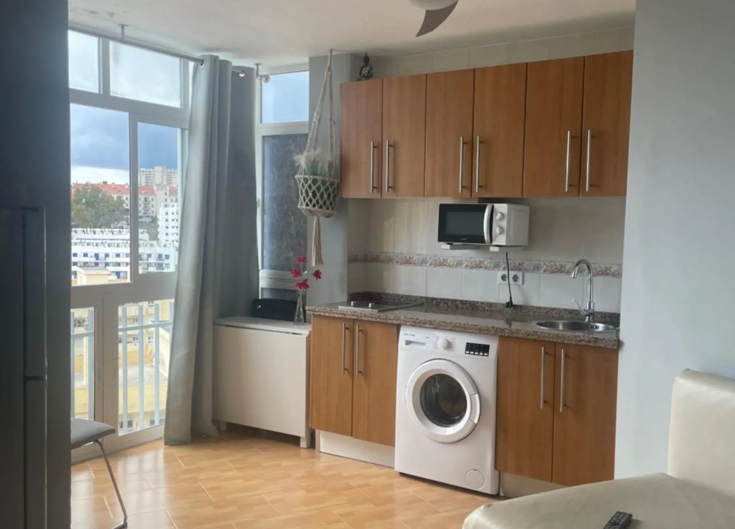 Bed & Breakfast Benalmadena ,Apartamento-Estudio Primera Linea De Playa