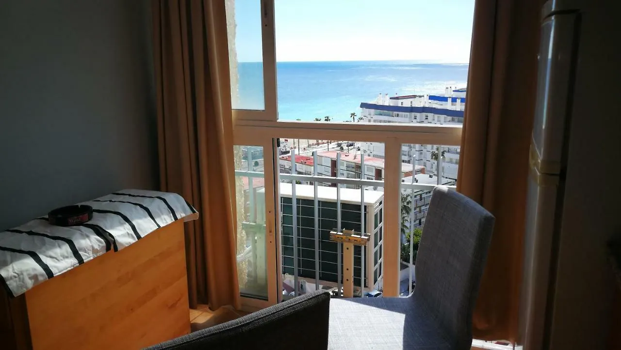 Benalmadena ,Apartamento-Estudio Primera Linea De Playa