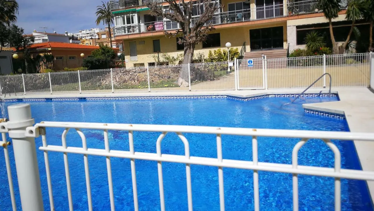 Benalmadena ,Apartamento-Estudio Primera Linea De Playa Bed & Breakfast