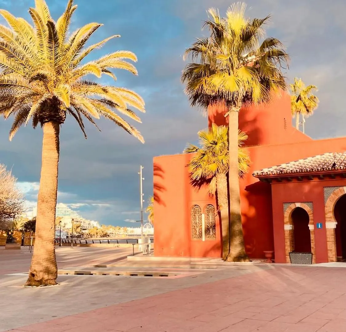 فندق مبيت وإفطار Benalmadena ,Apartamento-Estudio Primera Linea De Playa إسبانيا