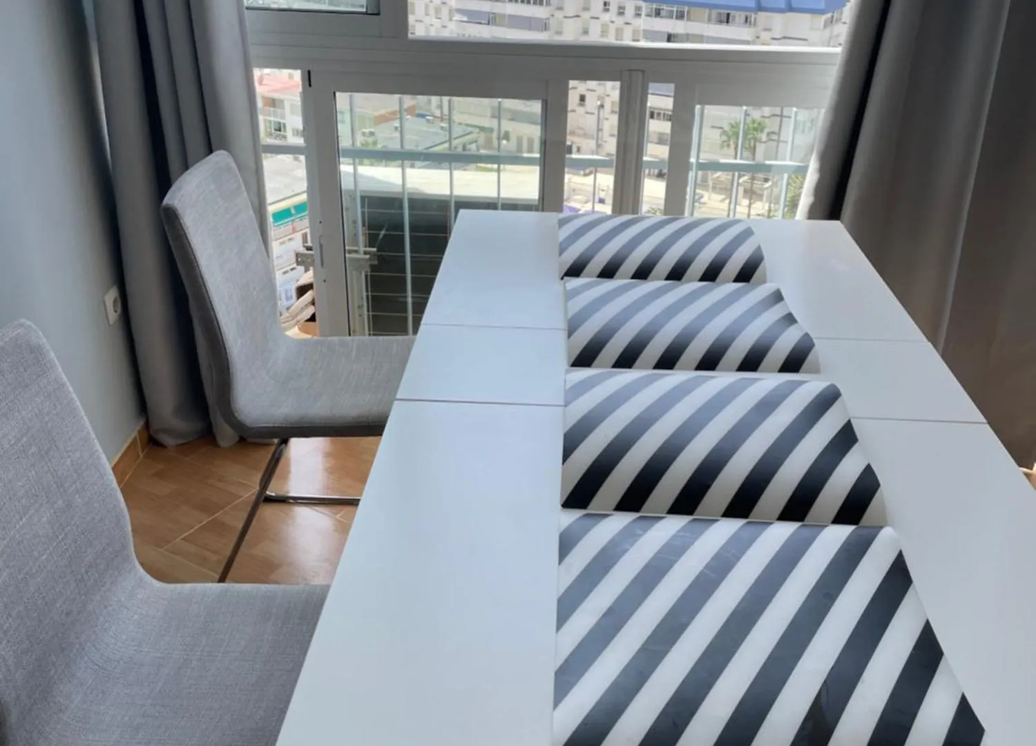 Benalmadena ,Apartamento-Estudio Primera Linea De Playa 0*,
