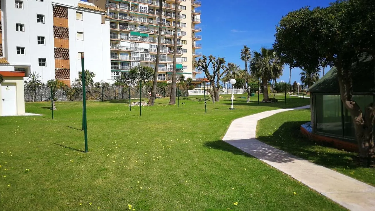 Benalmadena ,Apartamento-Estudio Primera Linea De Playa 0*,
